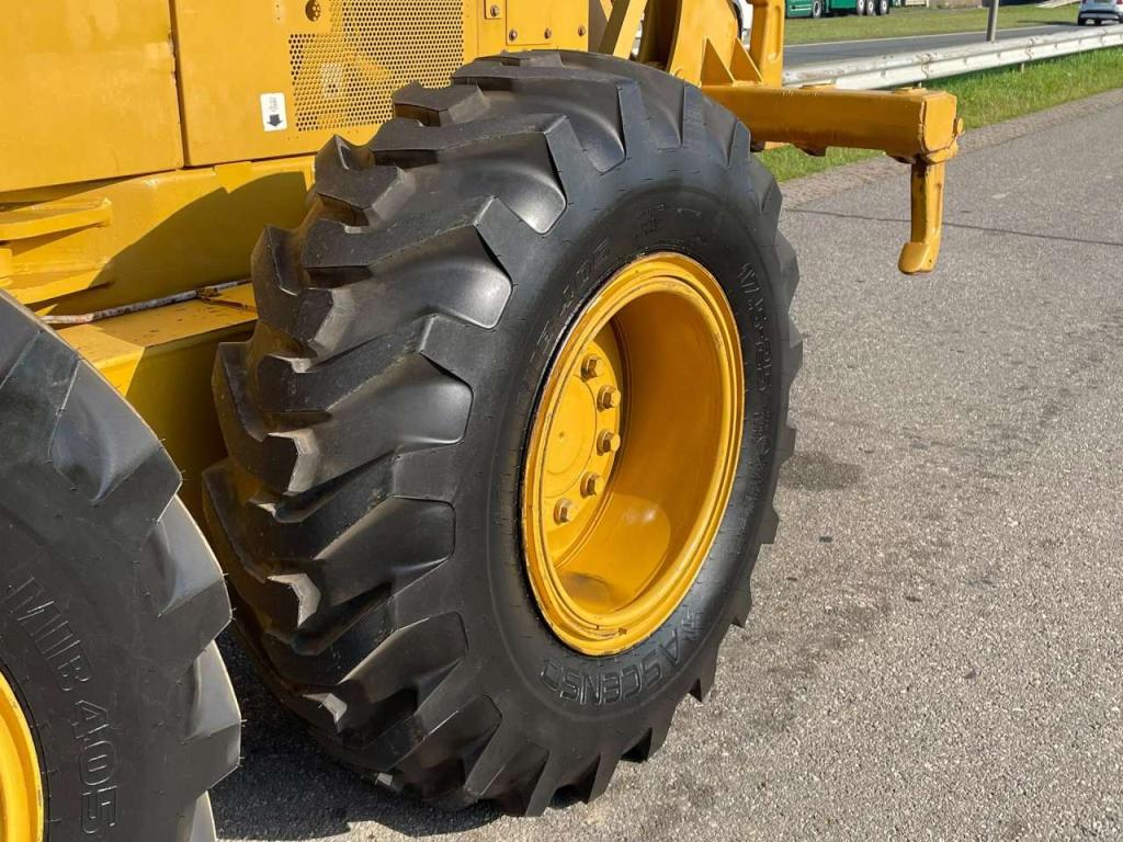 Caterpillar 140k Photo 12