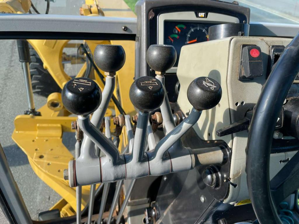 Caterpillar 140k Photo 22