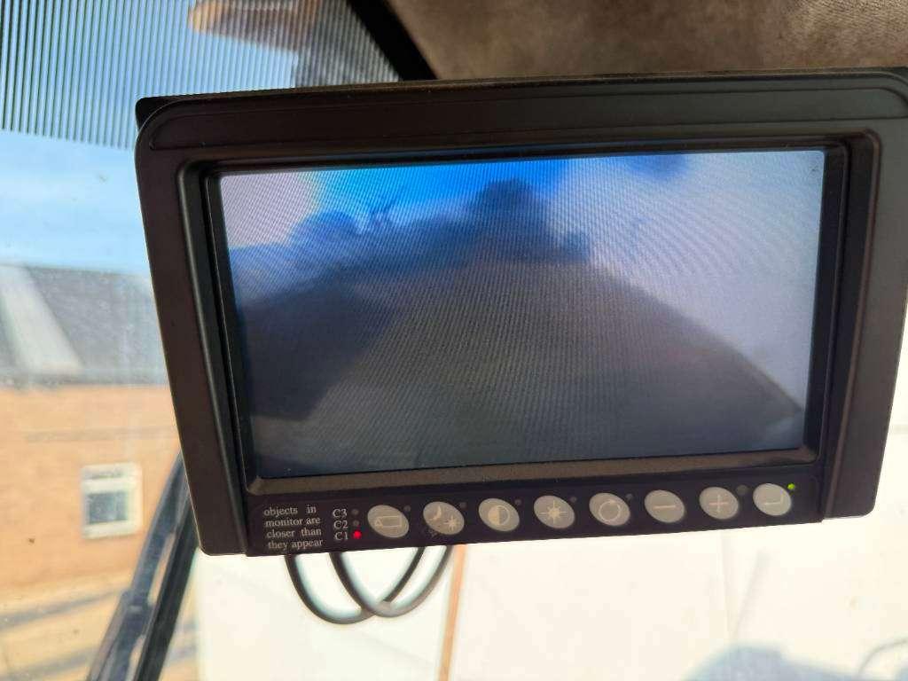 Volvo L150H - CDC Steering / Automatic Greasing Photo 13
