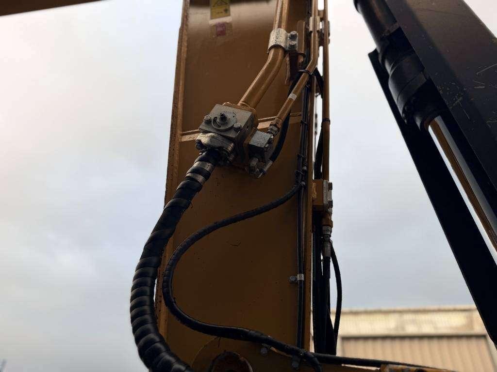 Caterpillar 325 07A | OQ80 | Blade | Generator Photo 30
