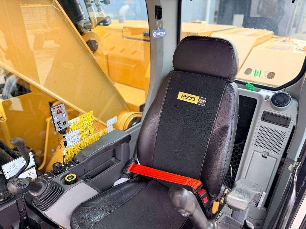Caterpillar 325 07A | OQ80 | Blade | Generator Photo 9