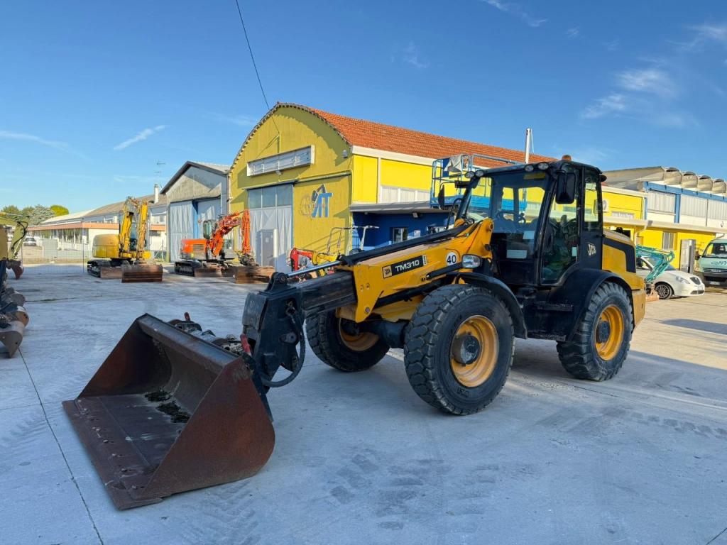 JCB TM 310 AGRI Photo 1