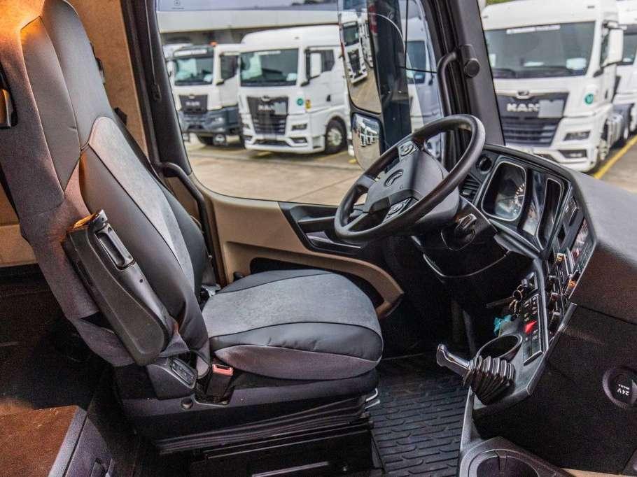Mercedes-Benz ACTROS 2642 LS Photo 19