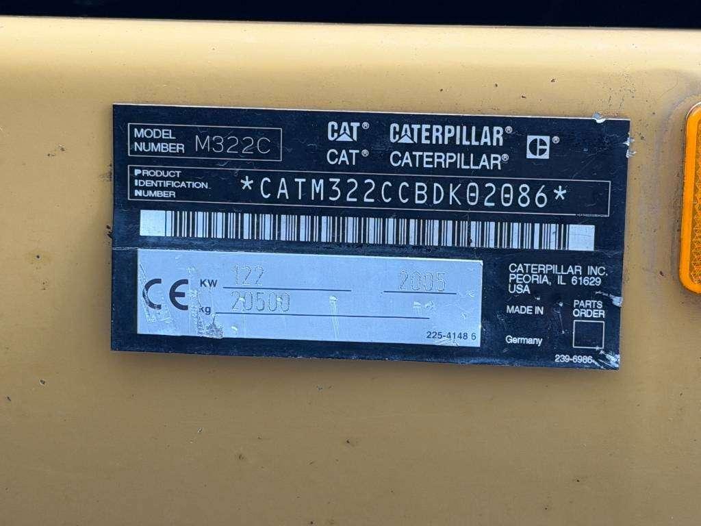 Caterpillar M322C Photo 10