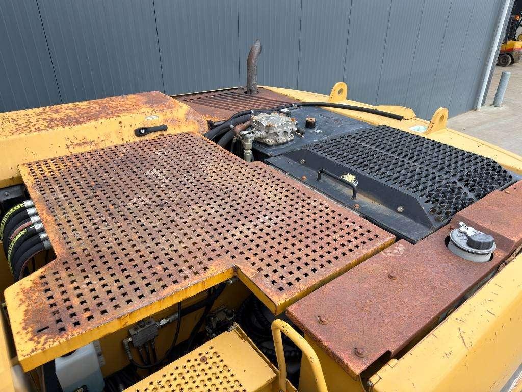 Caterpillar M322C Photo 28