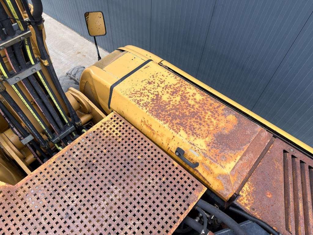 Caterpillar M322C Photo 29