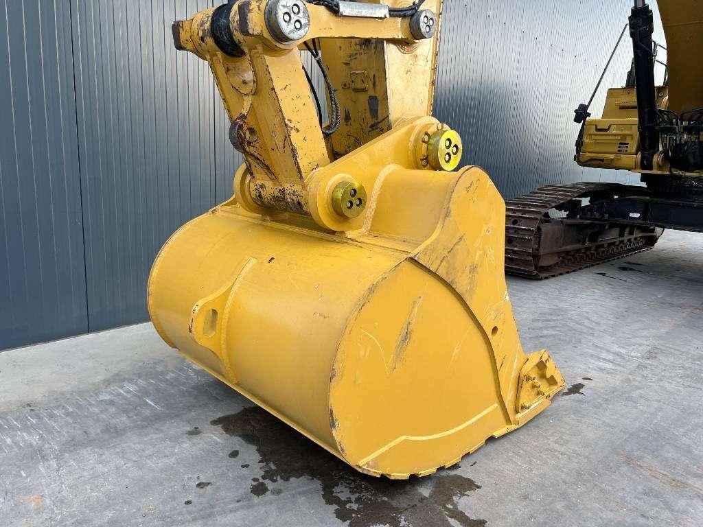 Caterpillar 352FL ME Photo 13