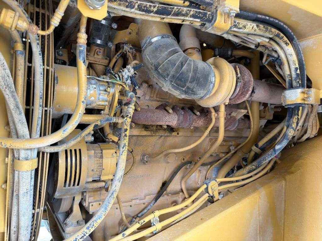 Caterpillar 775E Photo 20