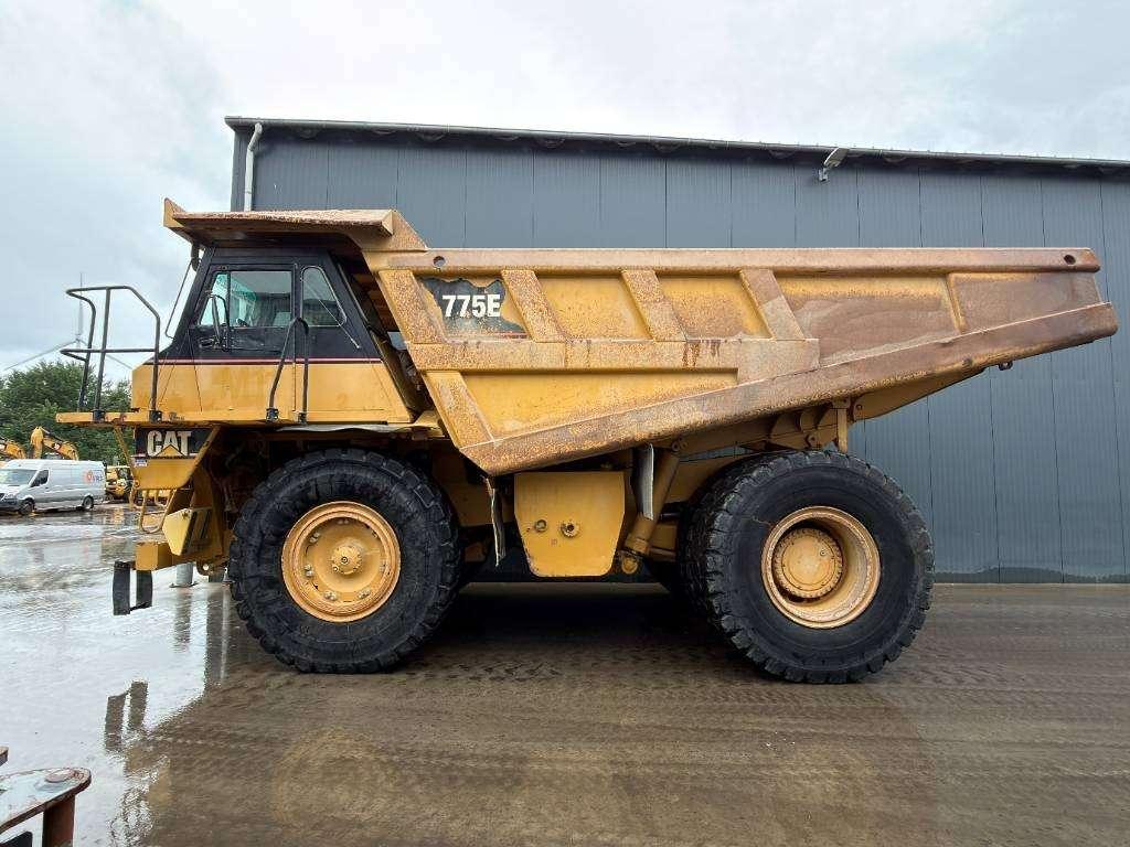 Caterpillar 775E Photo 5