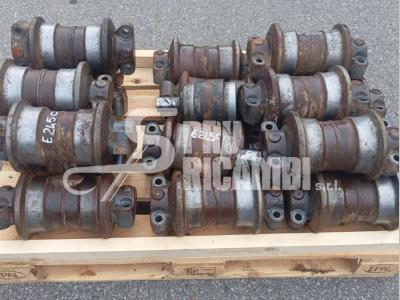 Upper and lower rollers for New Holland E 245 C Photo 1