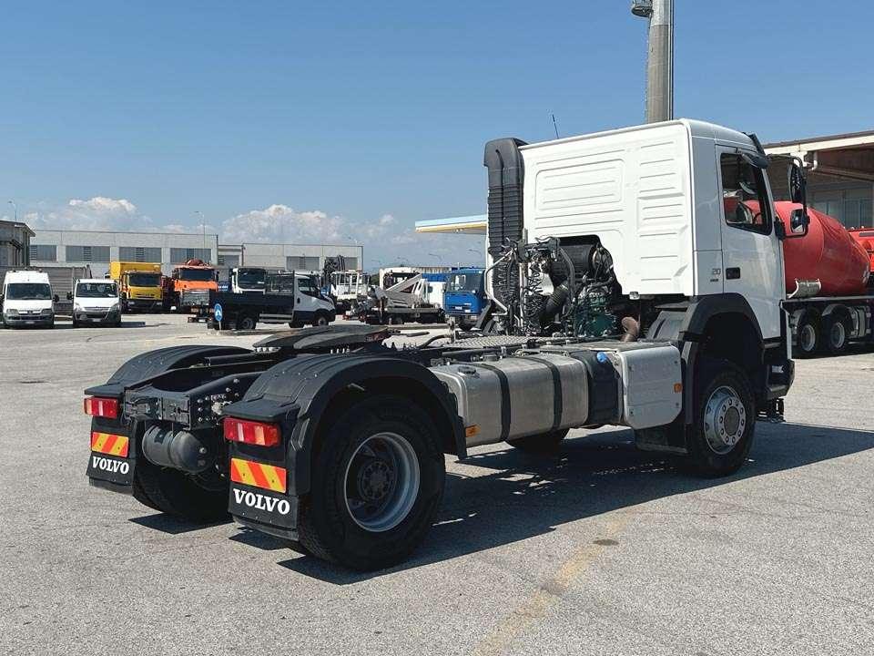 Volvo FMX420 4x4 Photo 22