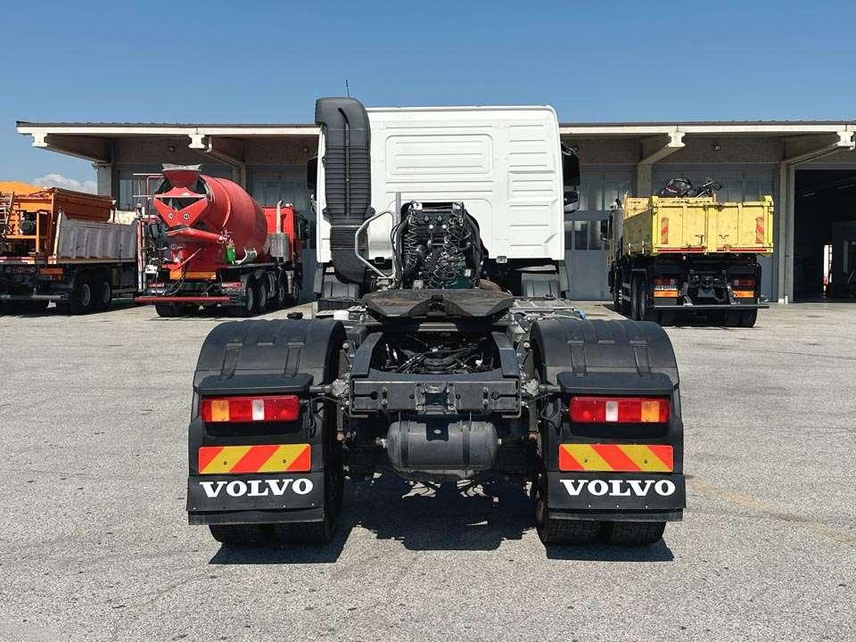 Volvo FMX420 4x4 Photo 23