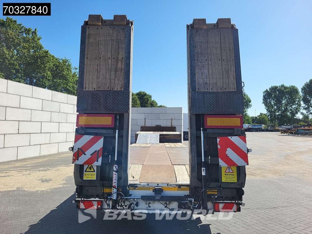 Faymonville MAX 100 Steering Axle Ramps Photo 8