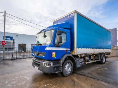 Renault PREMIUM 320 DXI sold by Braem NV