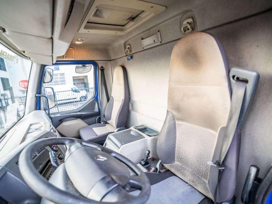Renault PREMIUM 320 DXI Photo 10