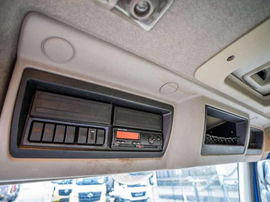 Renault PREMIUM 320 DXI Photo 12