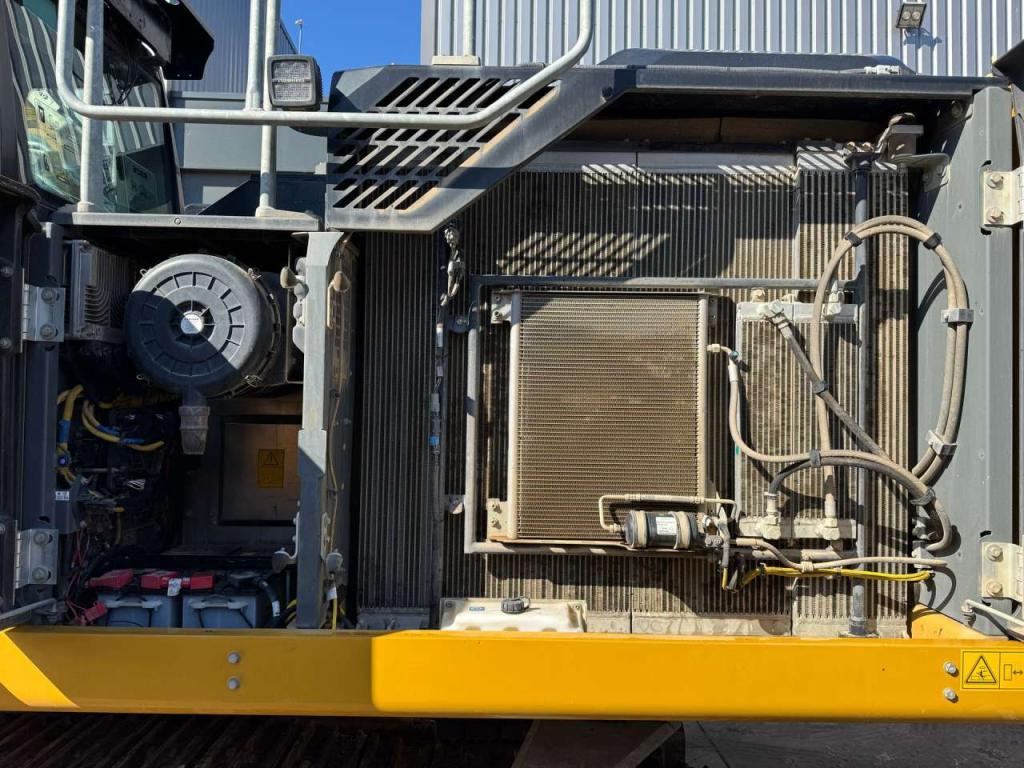 Liebherr R 926 NLC Photo 25