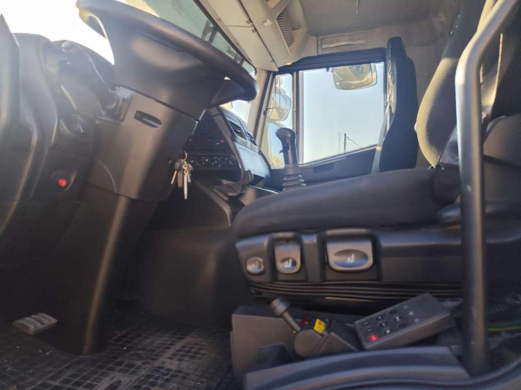 Iveco STRALIS AD 260S31 Y/P Photo 30