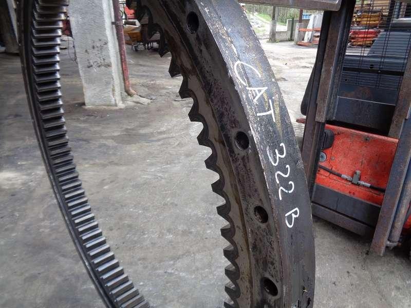 Slewing ring for Caterpillar 322 B Photo 4