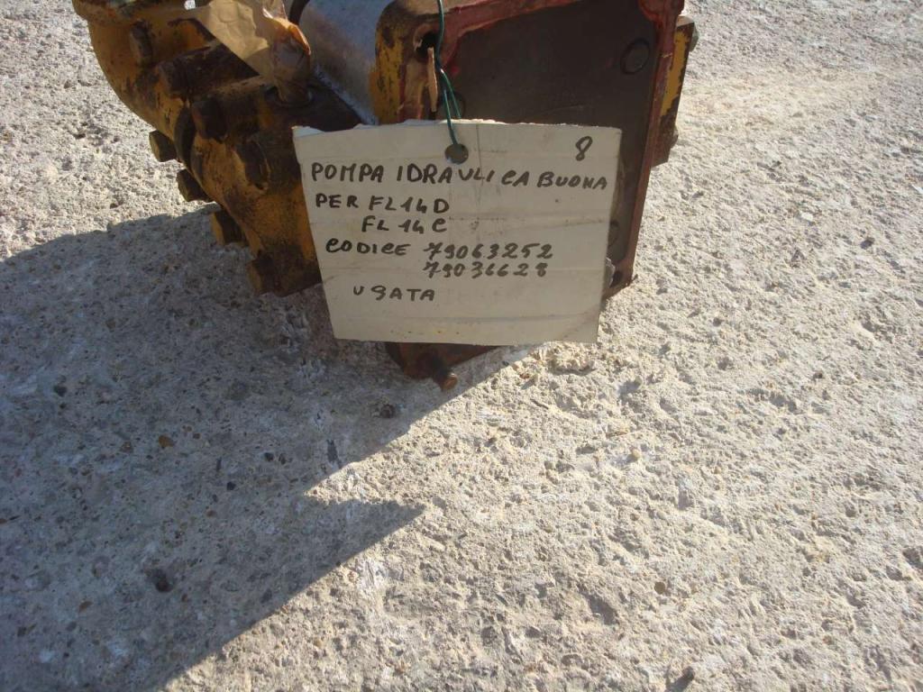 Hydraulic pump for Fiat Allis FL14D-FL14D Photo 2