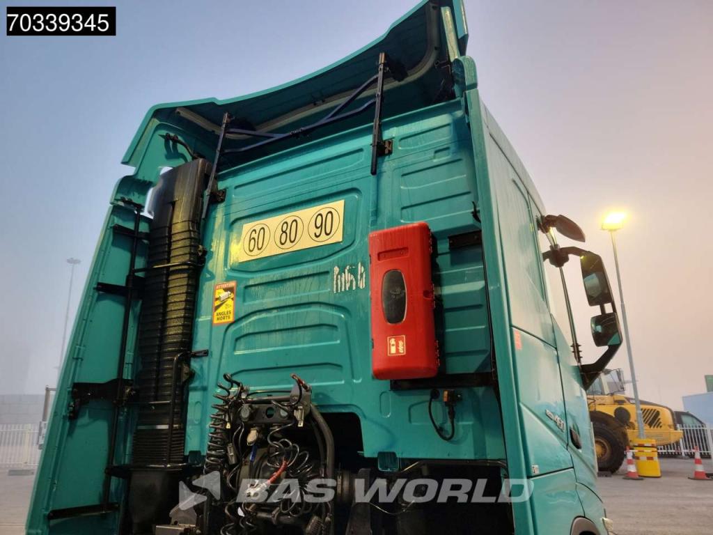 Volvo FH 460 4X2 ADR 2x Tanks Cruise Control Photo 12