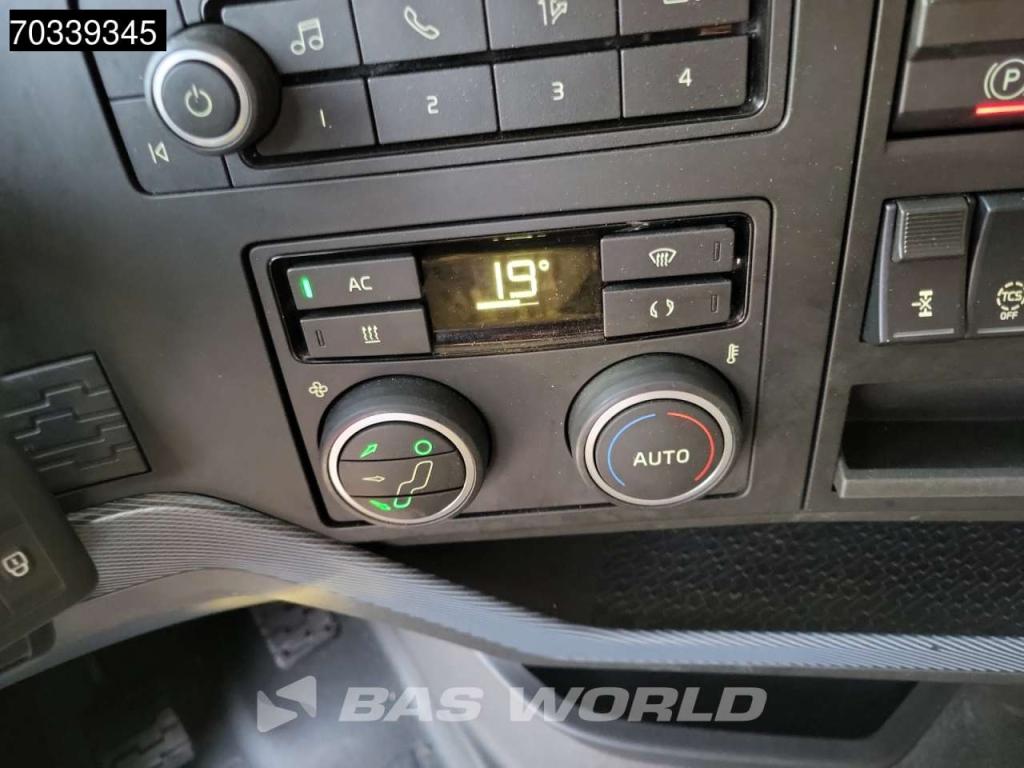 Volvo FH 460 4X2 ADR 2x Tanks Cruise Control Photo 20