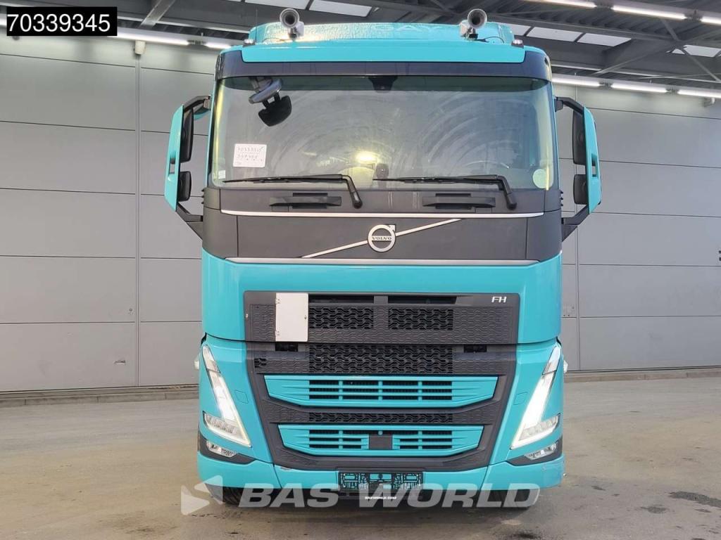 Volvo FH 460 4X2 ADR 2x Tanks Cruise Control Photo 3