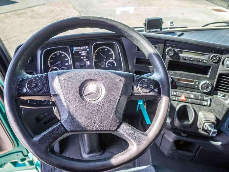 Mercedes-Benz ACTROS 1845 LS Photo 10