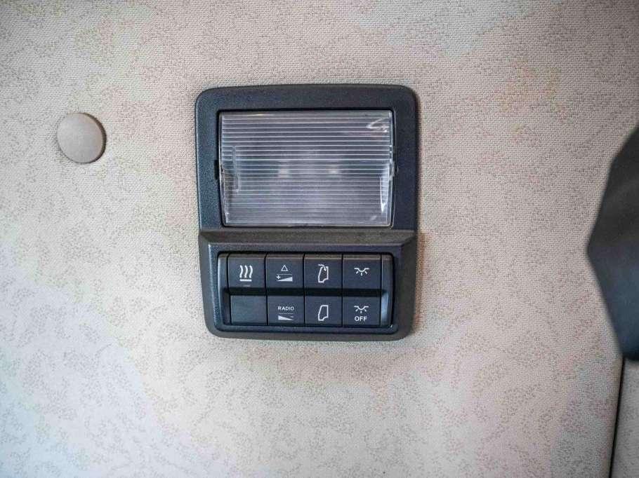 Mercedes-Benz ACTROS 1845 LS Photo 11