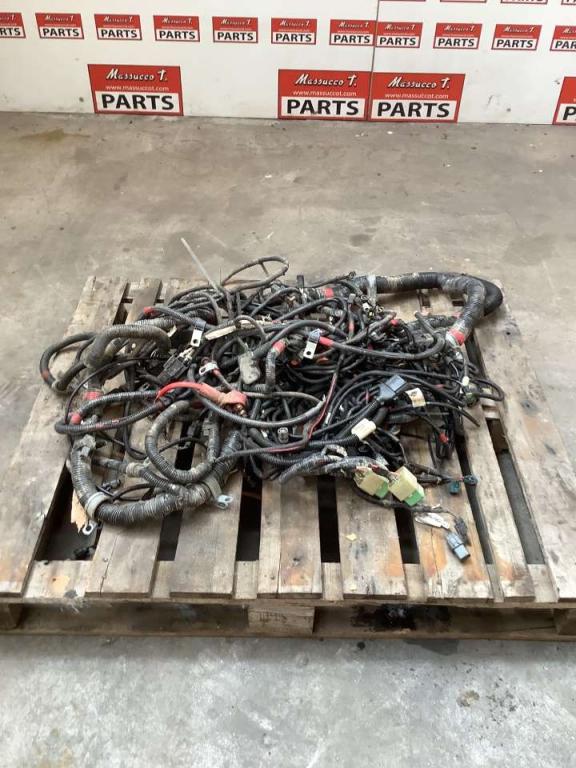 Wiring for Hitachi ZX 135US-7 Photo 1