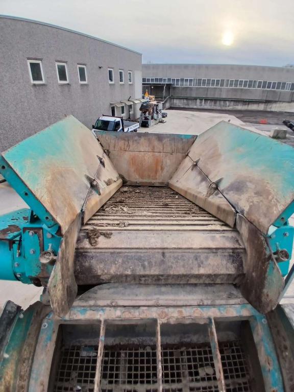 Powerscreen WARRIOR 1800 Photo 9