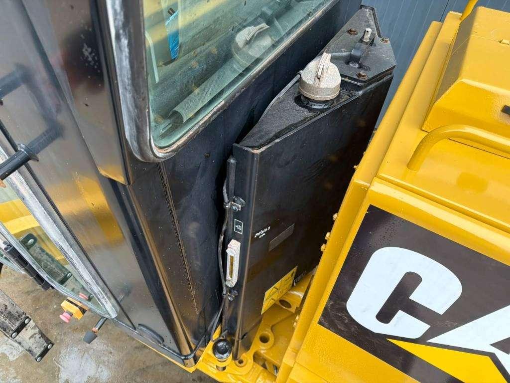 Caterpillar 140K Photo 15