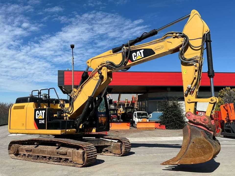 Caterpillar 324EL Photo 14
