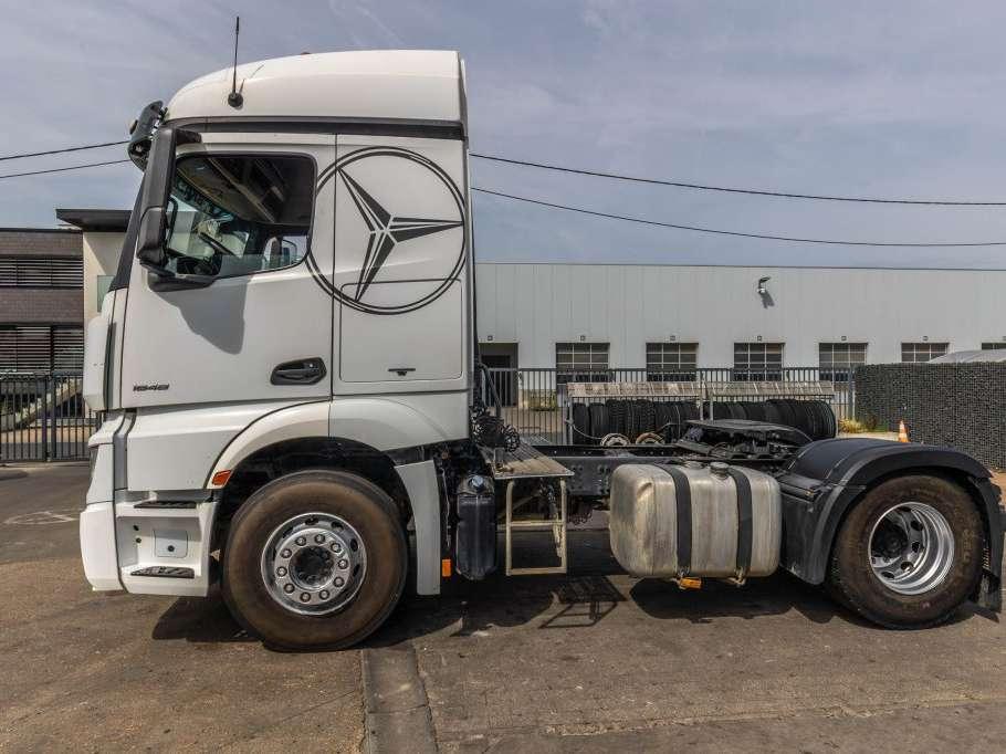 Mercedes-Benz ACTROS 1848 LS + RETARDER Photo 2