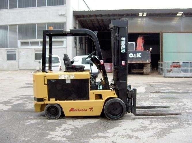 Caterpillar M100D Photo 2