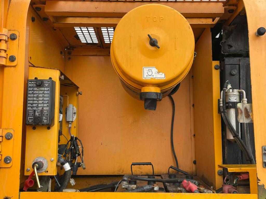 Hyundai R360LC-7 Photo 27