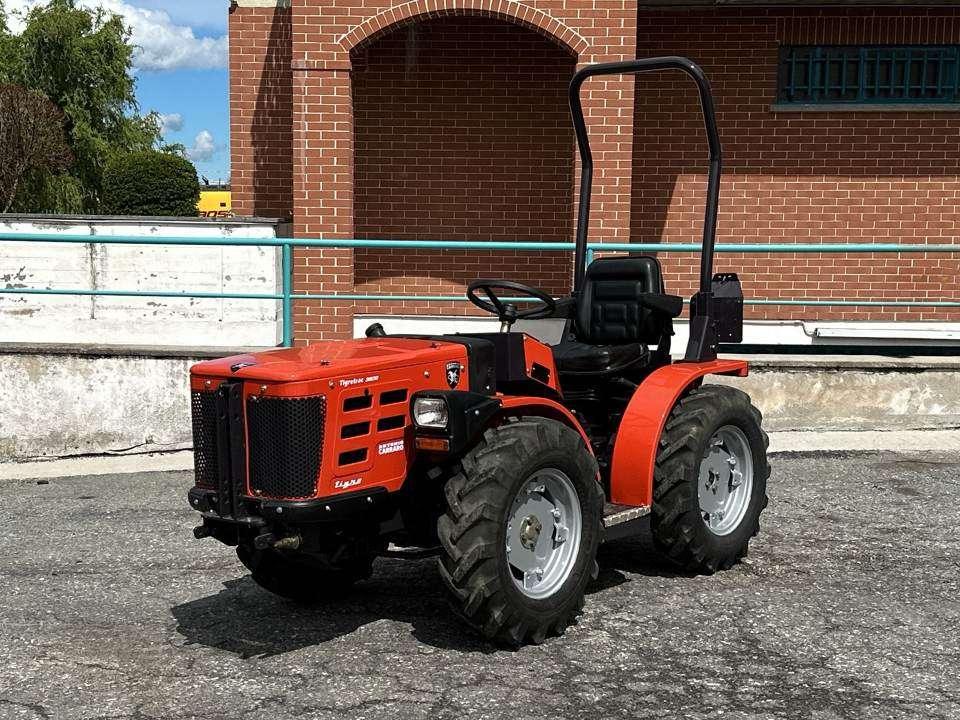Tigretrac 3800 4x4 Photo 1