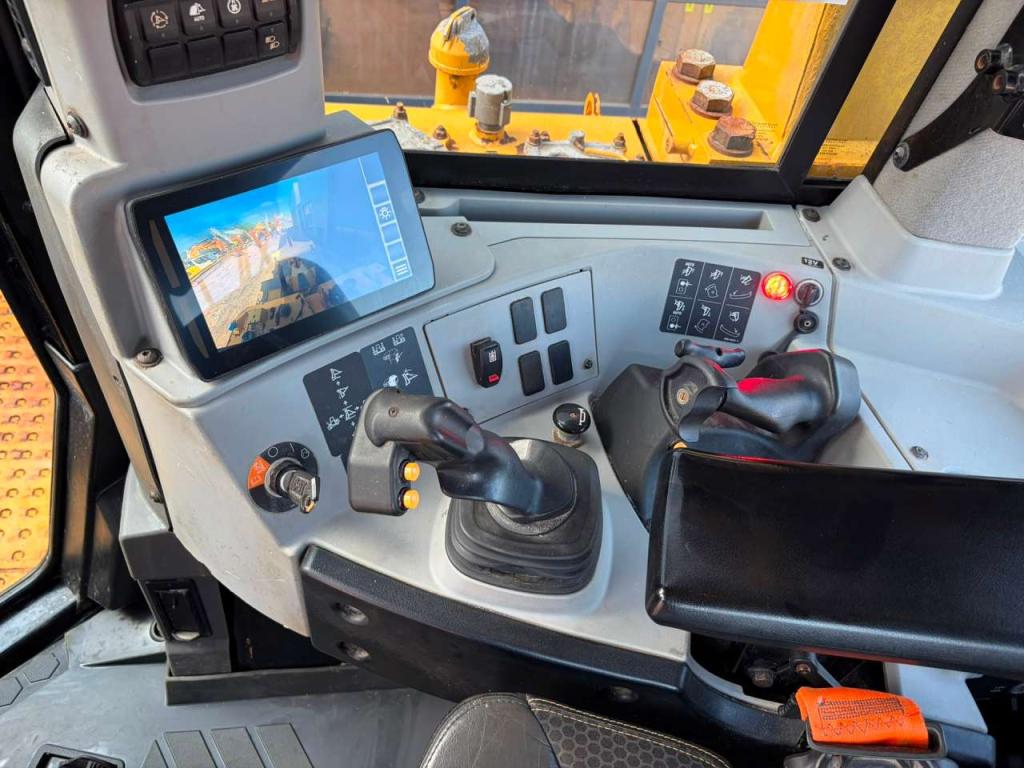 Caterpillar D9 07A - CE / EPA certified Photo 19