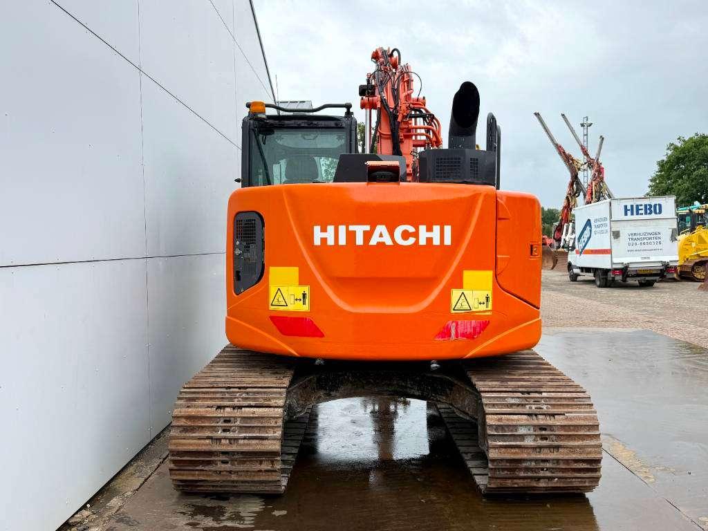 Hitachi ZX135US-6 - Quick Coupler / Hammer Lines Photo 4