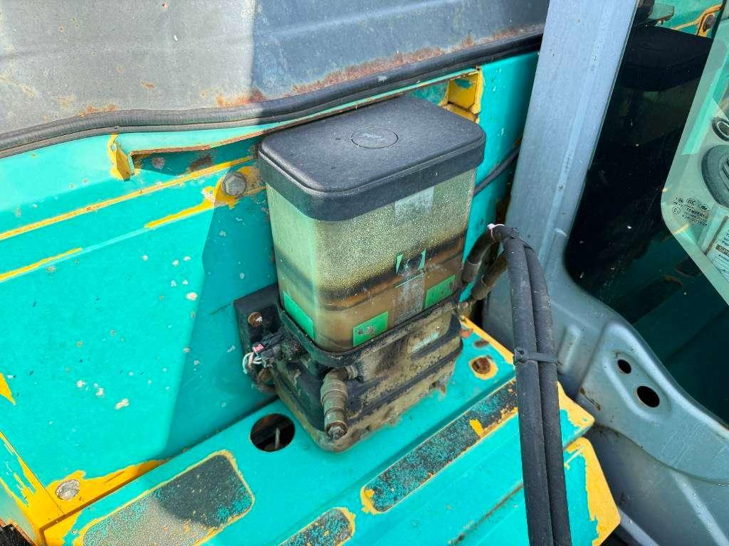 Kobelco SK135SR - Quick Coupler / Automatic Greasing Photo 22