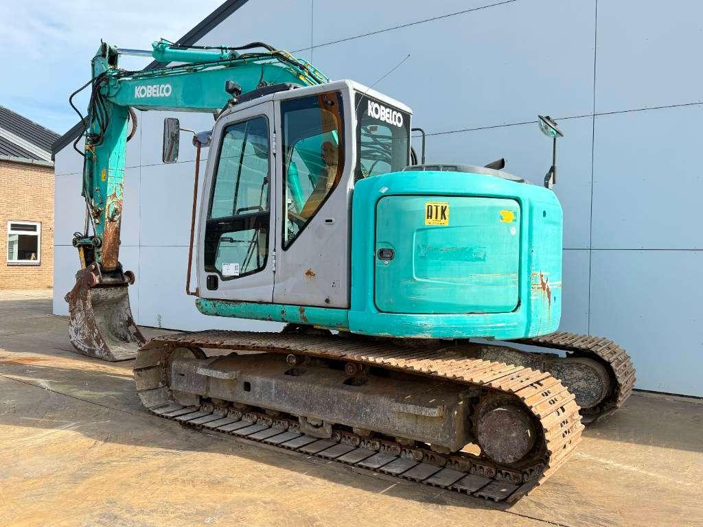 Kobelco SK135SR - Quick Coupler / Automatic Greasing Photo 3