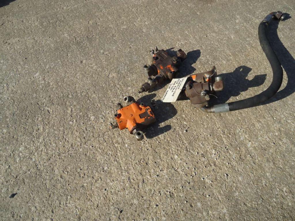 Hydraulic valve for Fiat Hitachi FR220 Photo 5