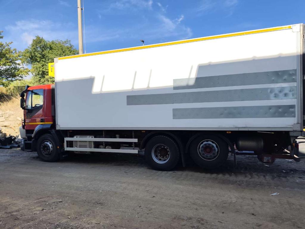 Iveco STRALIS HI-STREET 260S31 Photo 12