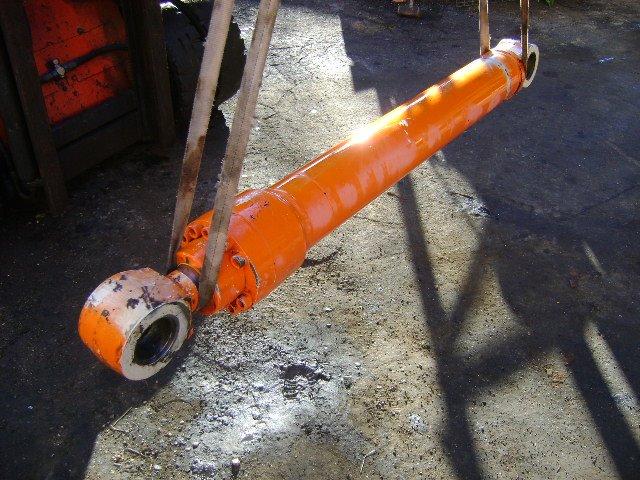 Piston for Fiat Hitachi EX 285 Photo 1