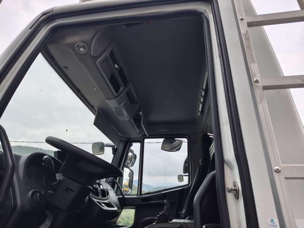 Iveco EUROCARGO CUBE 190-280L Photo 4