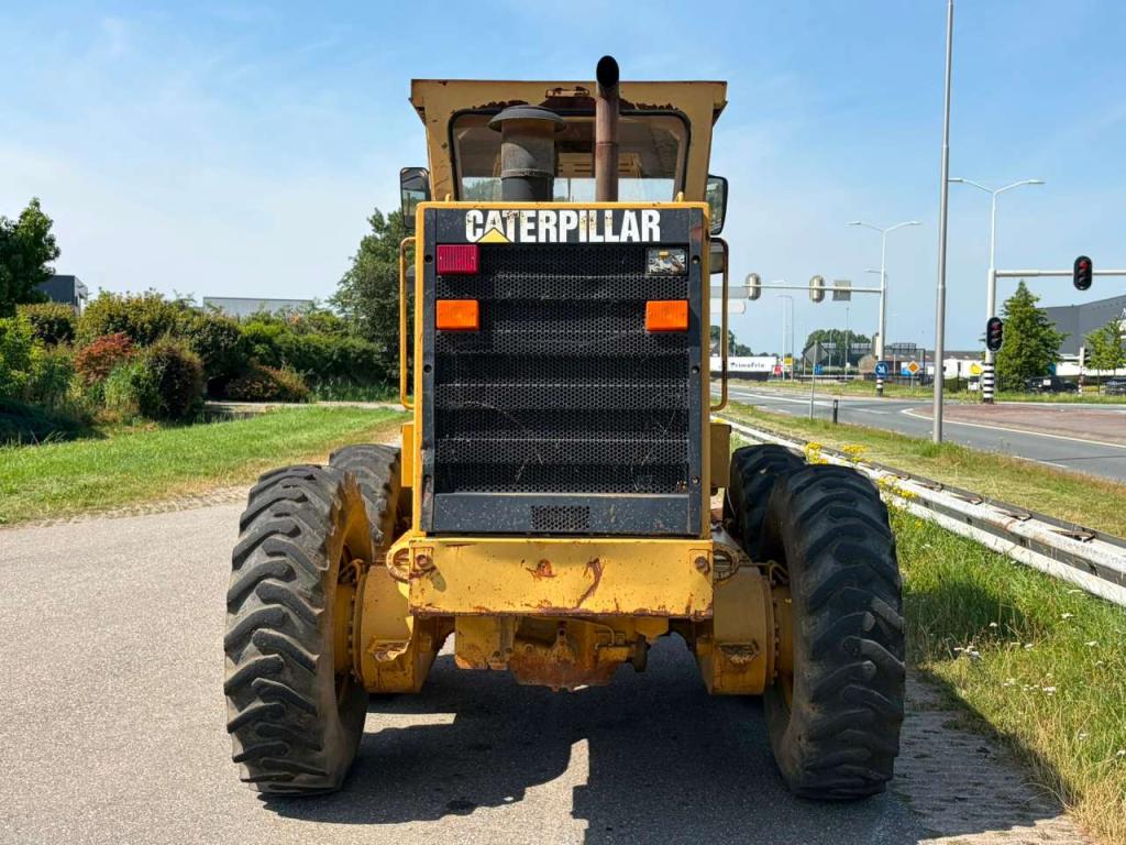 Caterpillar 140H Photo 4