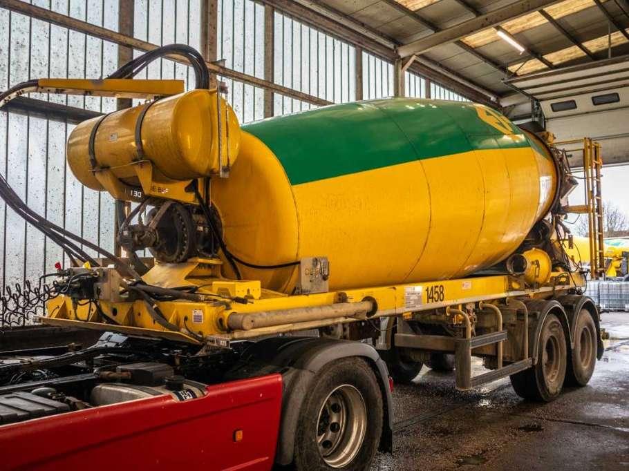 De Buf BETON MIXER/MALAXEUR/MISCHER 12M3 Photo 1