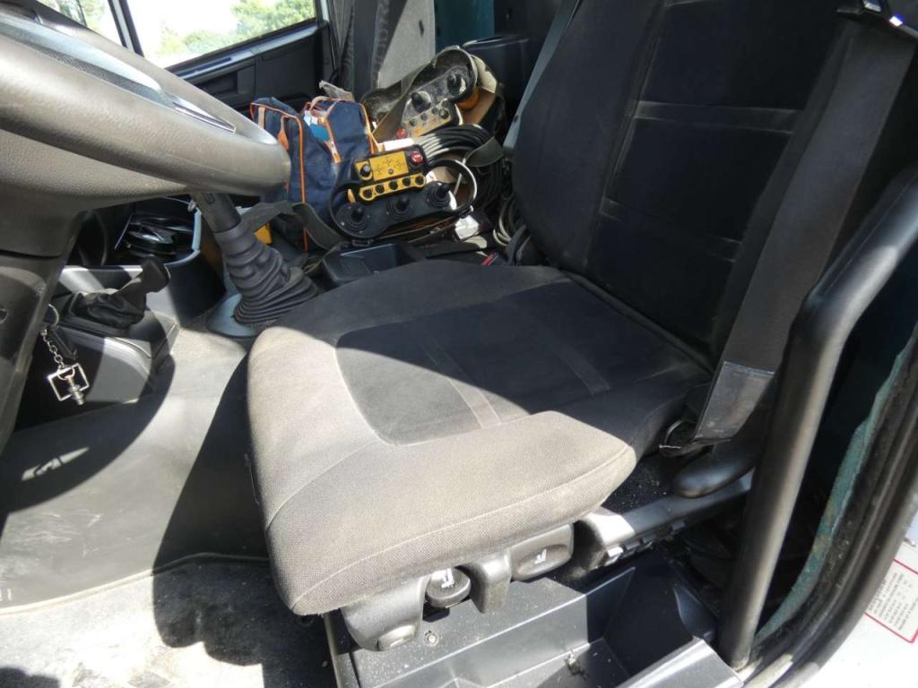 Iveco TRAKKER 500 Photo 9