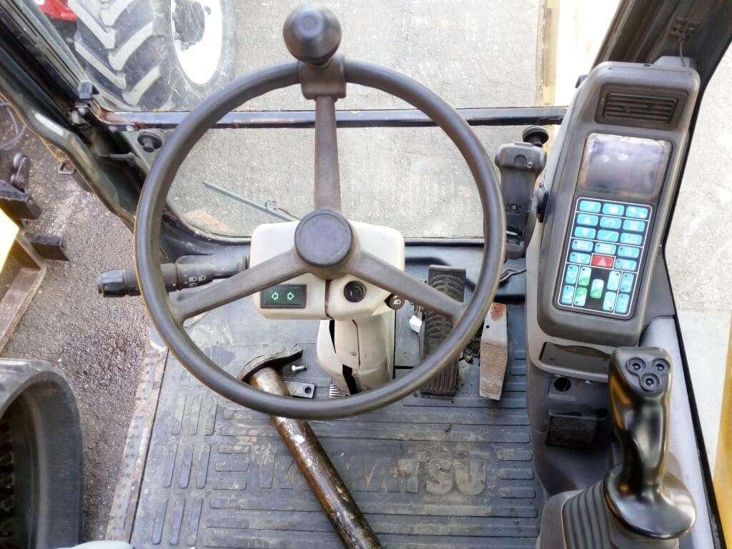 Komatsu PW220-MH Photo 6
