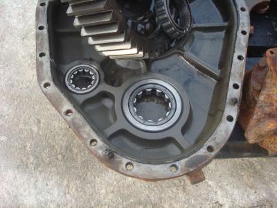 Right gearbox cover for FIAT ALLIS E DOZER FL10B - FL10C - AD10C sold by OLM 90 Srl